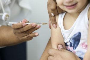 はしかの流行予防には、予防ワクチンの接種が急務だ（参考画像・Ag. Brasil）