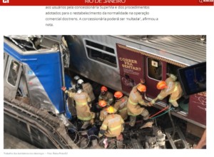 衝突車両に挟まれた運転士を救出する作業を行っている救助隊員ら（２月２７日付Ｇ１サイトの記事の一部）
