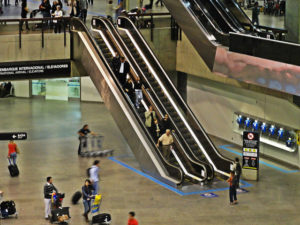 グァルーリョス空港がさらに便利に（参考画像・Paula Cristina/Flickr）