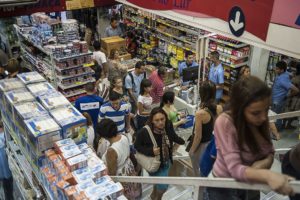 小売販売全体への影響が大きいハイパー＆スーパーマーケット（Marcelo Camargo）