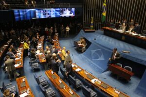 連邦上院本会議場（Fabio Rodrigues Pozzebom/Agência Brasil）